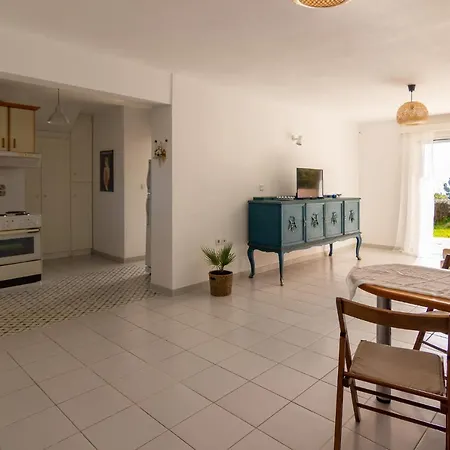 Near To The Beach Apartment